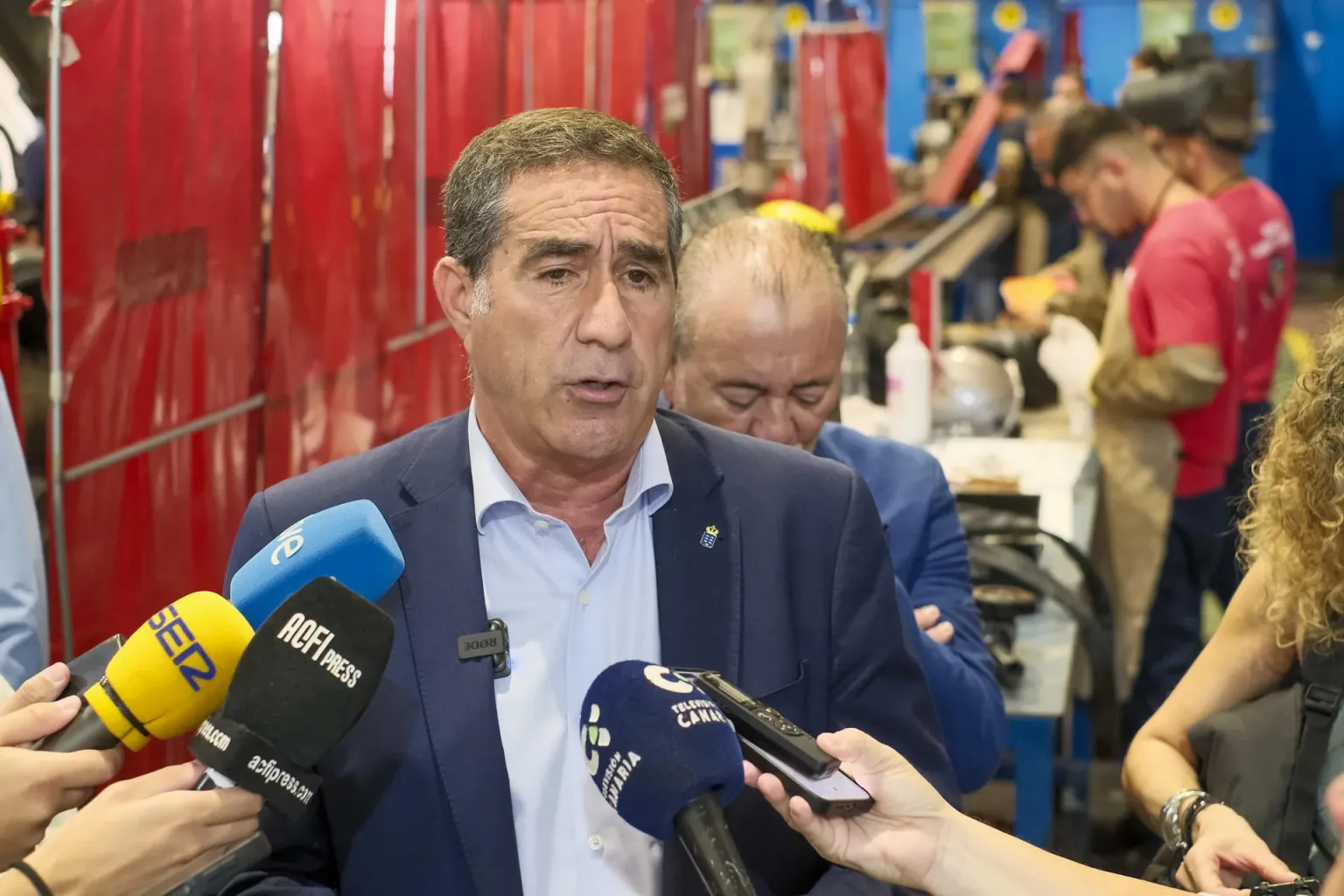 Brindan formación en oficios industriales del metal a migrantes extutelados por Canarias
