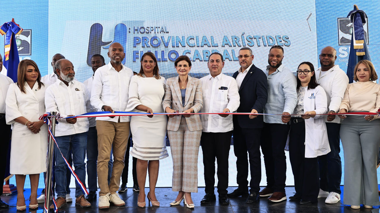 Vicepresidenta Peña inaugura nueva Emergencia y remozamiento Bloque Quirúrgico Hospital Arístides Fiallo, La Romana Vicepresidenta Peña inaugura nueva Emergencia y remozamiento Bloque Quirúrgico Hospital Arístides Fiallo, La Romana