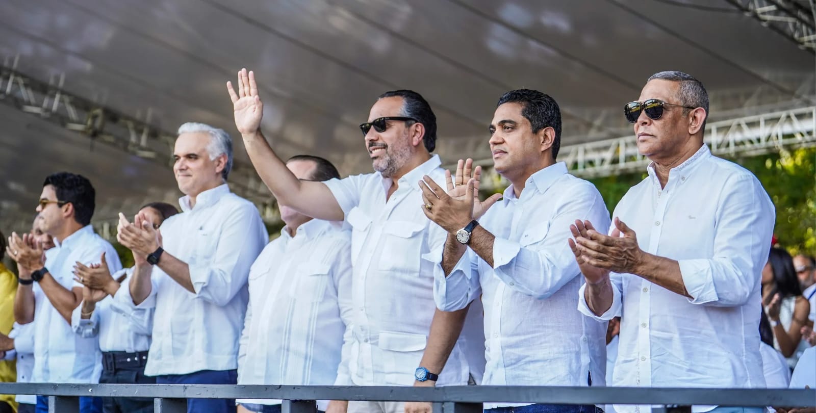 Liderazgo nacional destaca labor de Alberto Rodríguez en los Juegos Escolares 2025 Liderazgo nacional destaca labor de Alberto Rodríguez en los Juegos Escolares 2025