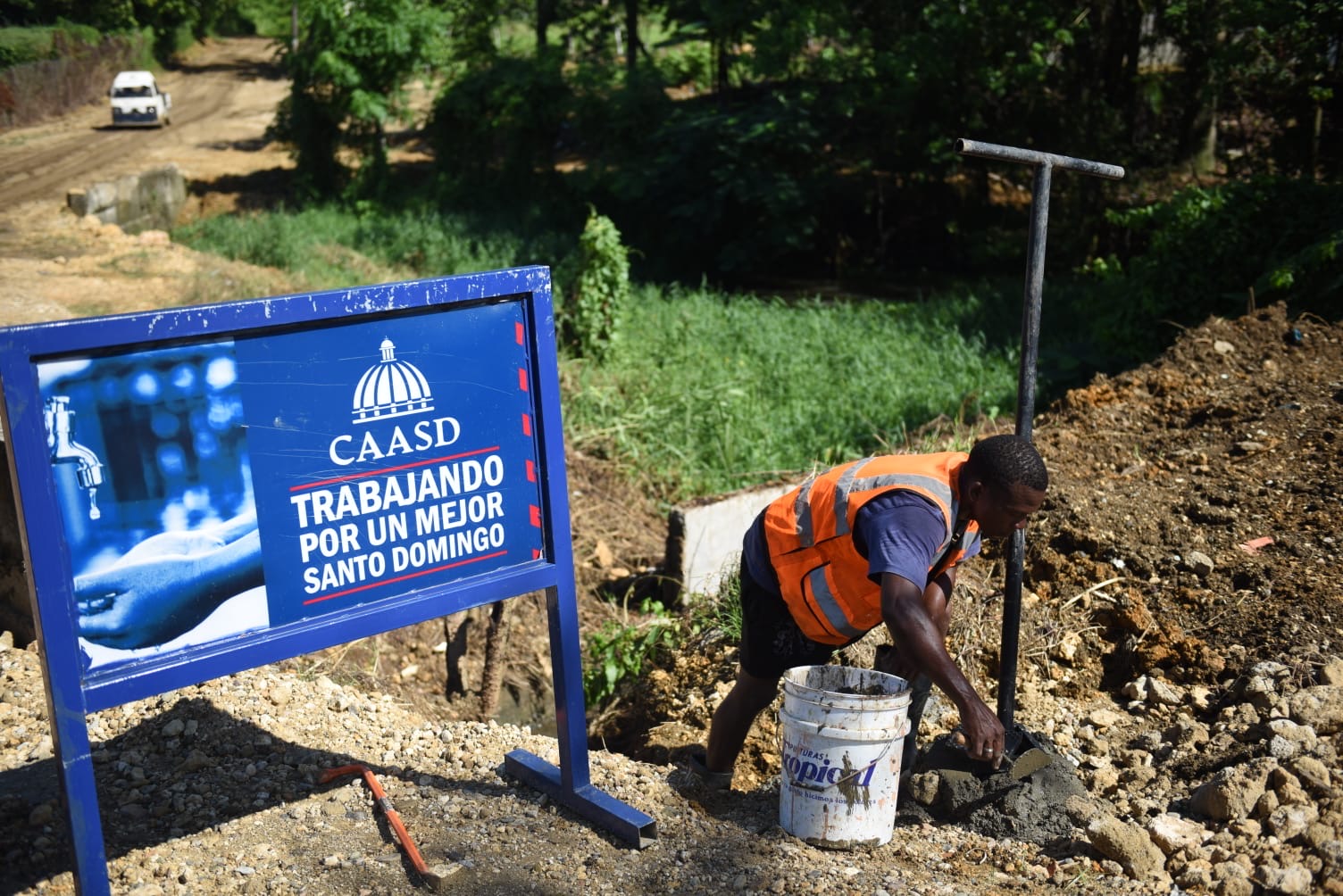 CAASD avanza en su plan de optimización del agua potable en SDE con nueva obra en La Batallita