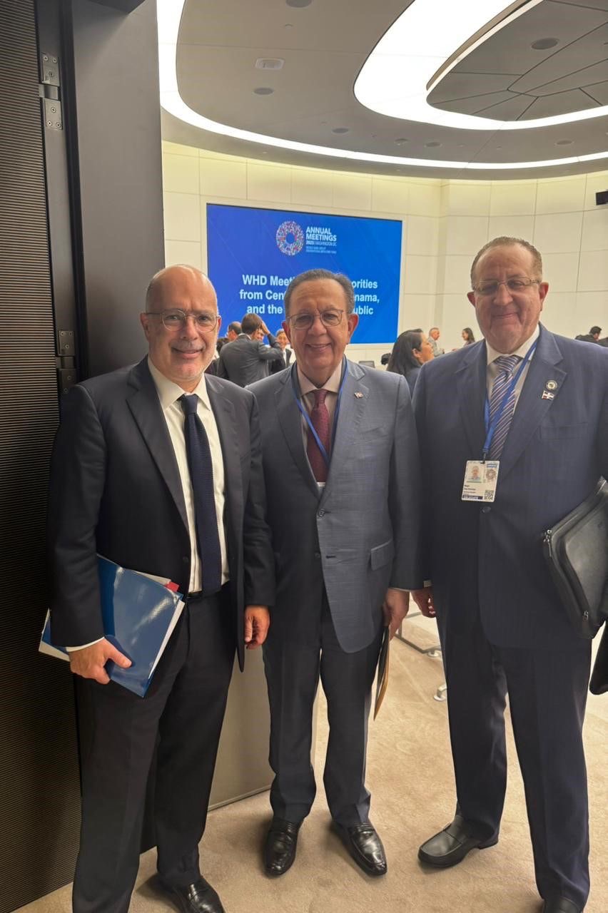 Valdez Albizu concluye su participación en las Reuniones Anuales del FMI y del Banco Mundial Valdez Albizu concluye su participación en las Reuniones Anuales del FMI y del Banco Mundial