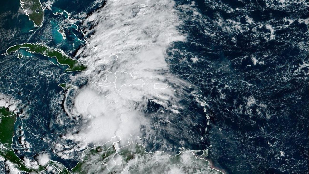 Indomet advierte que la tormenta Melissa seguirá provocando aguaceros intensos y oleaje peligroso Indomet advierte que la tormenta Melissa seguirá provocando aguaceros intensos y oleaje peligroso