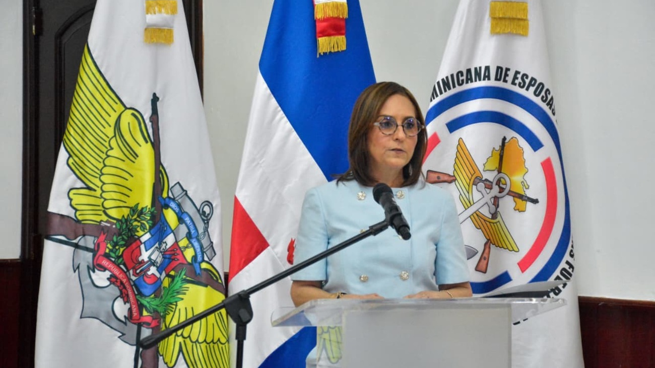 Ministerio de Defensa y Adeofa realizan taller para padres de niños con autismo Ministerio de Defensa y Adeofa realizan taller para padres de niños con autismo