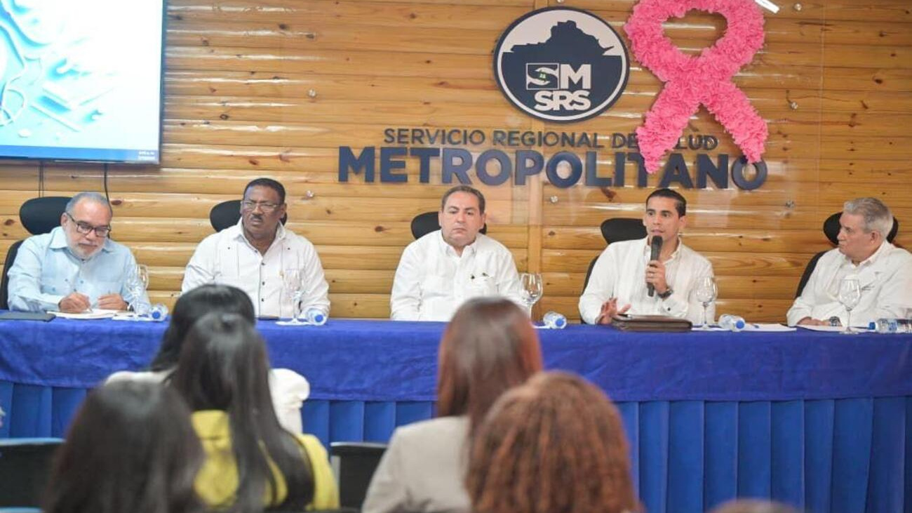 SeNaSa y el SNS acuerdan fortalecer los hospitales de la red pública y las unidades de atención primaria SeNaSa y el SNS acuerdan fortalecer los hospitales de la red pública y las unidades de atención primaria