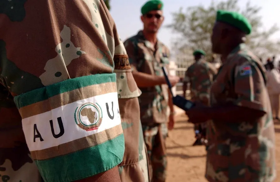La OMS denuncia el asesinato de 460 pacientes y acompañantes en un hospital de Al Fasher (Sudán) La OMS denuncia el asesinato de 460 pacientes y acompañantes en un hospital de Al Fasher (Sudán)