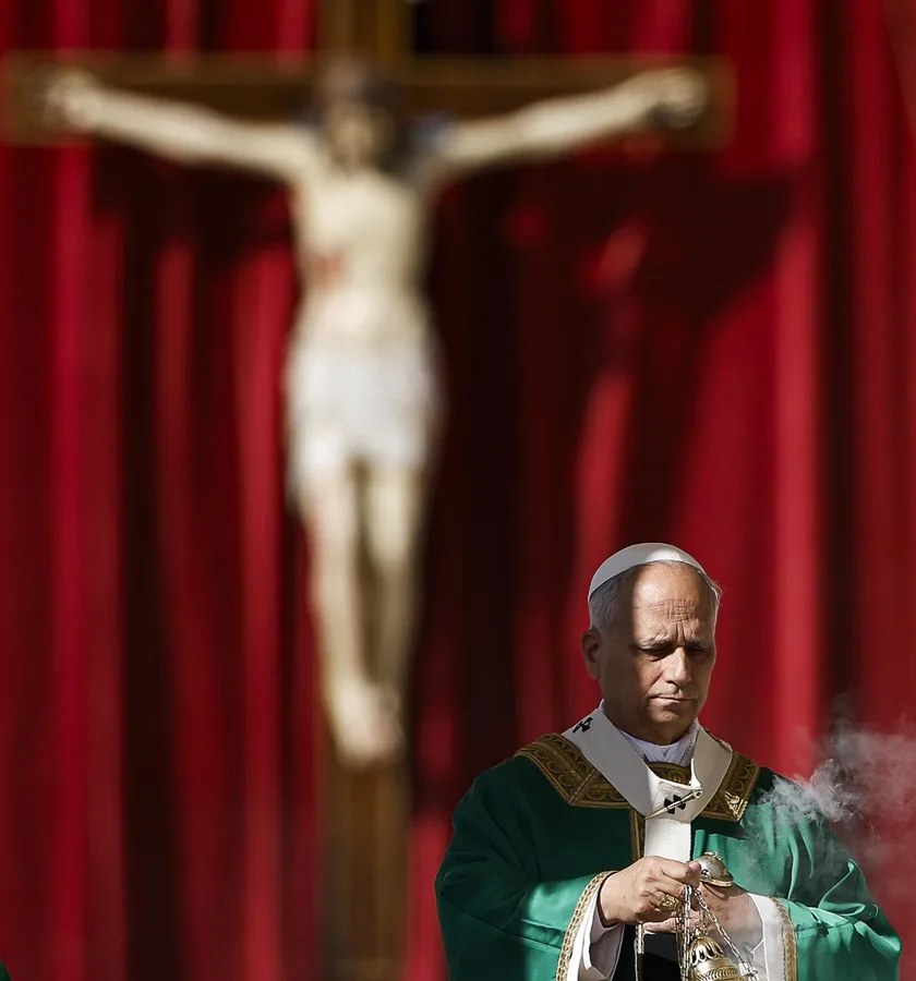 El papa León XIV pide «destruir las estructuras de injusticia» y pobreza en su primera exhortación apostólica El papa León XIV pide «destruir las estructuras de injusticia» y pobreza en su primera exhortación apostólica