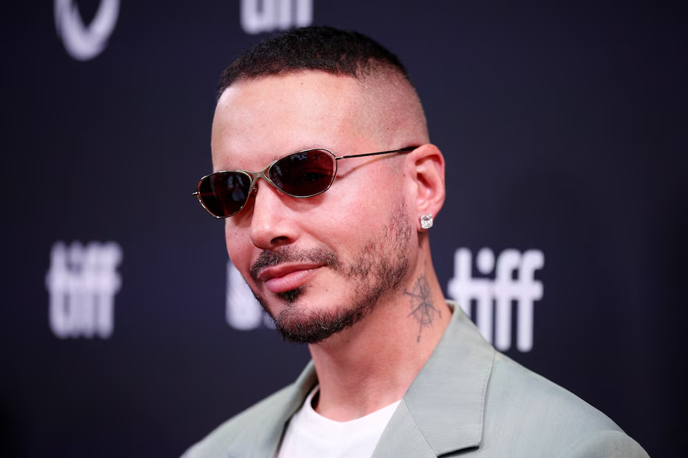 J Balvin habló sobre la salud mental: “Cuando lidias con la ansiedad o la depresión, puedes sentirte solo o como una carga, pero no es así” J Balvin habló sobre la salud mental: “Cuando lidias con la ansiedad o la depresión, puedes sentirte solo o como una carga, pero no es así”