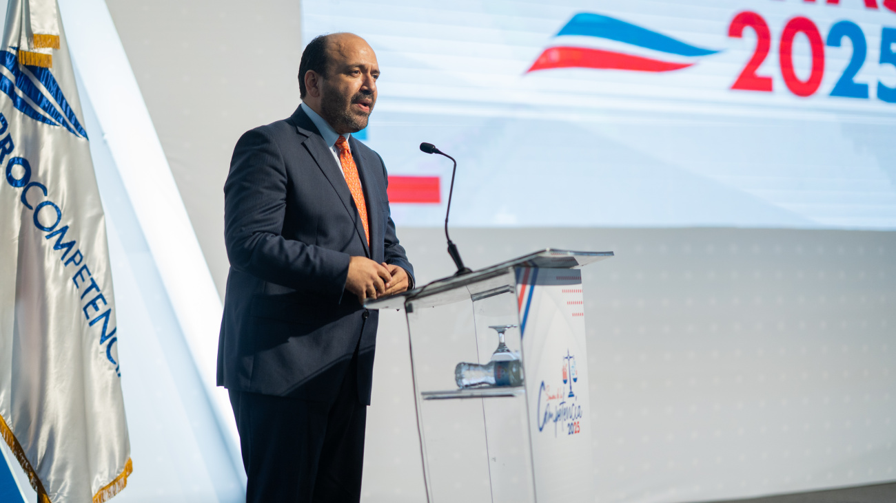 MICM inicia la primera Encuesta Nacional sobre el Comercio Ilícito MICM inicia la primera Encuesta Nacional sobre el Comercio Ilícito