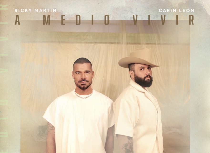 Ricky Martin y Carín León reviven “A Medio Vivir” con una versión llena de emoción y arte visual