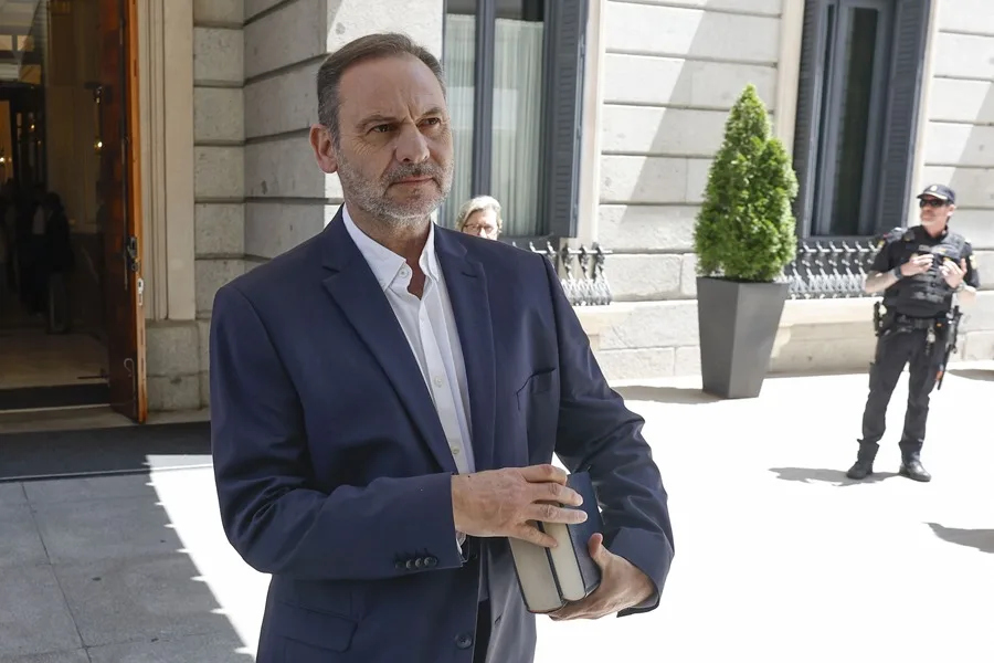 La UCO tiene previsto aportar un oficio con conversaciones de «la vida íntima» de Ábalos