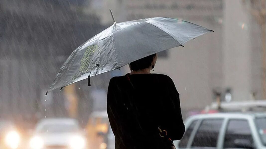 Pronostican aguaceros y tormentas eléctricas hacia el interior del país este fin de semana Pronostican aguaceros y tormentas eléctricas hacia el interior del país este fin de semana