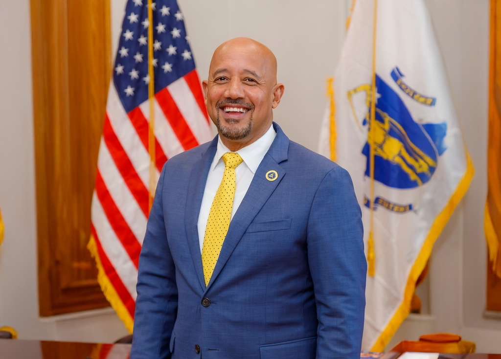 Aseguran unidad dominicana a favor de Brian De Peña será clave para definir el futuro de Lawrence Aseguran unidad dominicana a favor de Brian De Peña será clave para definir el futuro de Lawrence