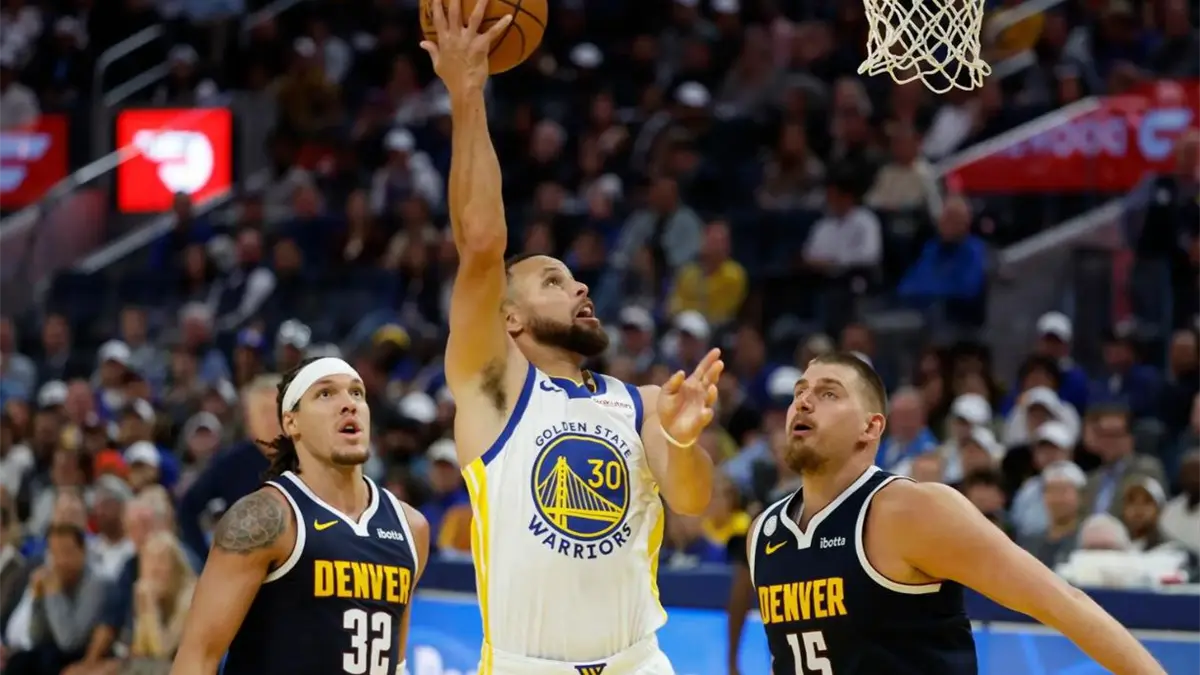 Steph Curry rescata a los Warriors ante los 50 puntos de Aaron Gordon