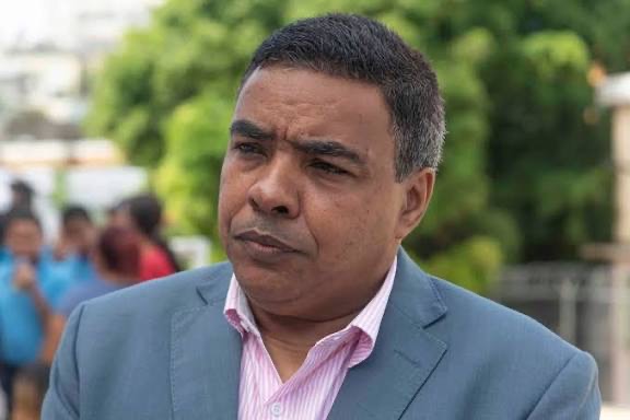 William Pérez Figuereo llama a la conciencia ciudadana y al diálogo entre el Gobierno y el sector choferil