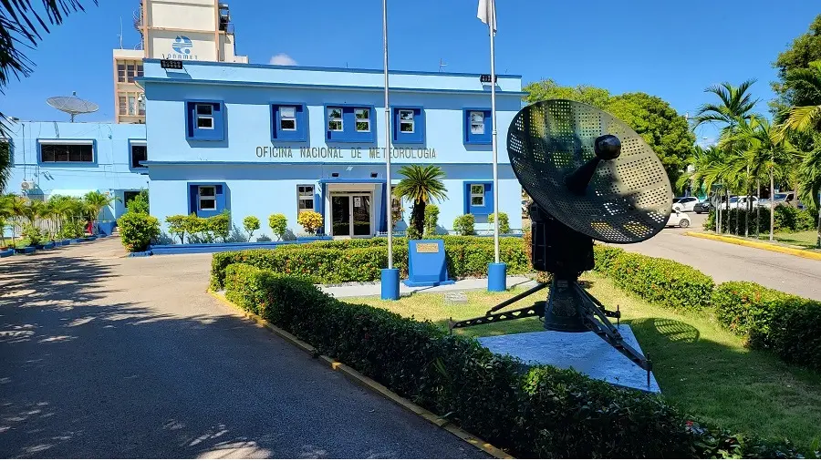 Pronostican calor sofocante en RD por tránsito cercano de la tormenta Jerry