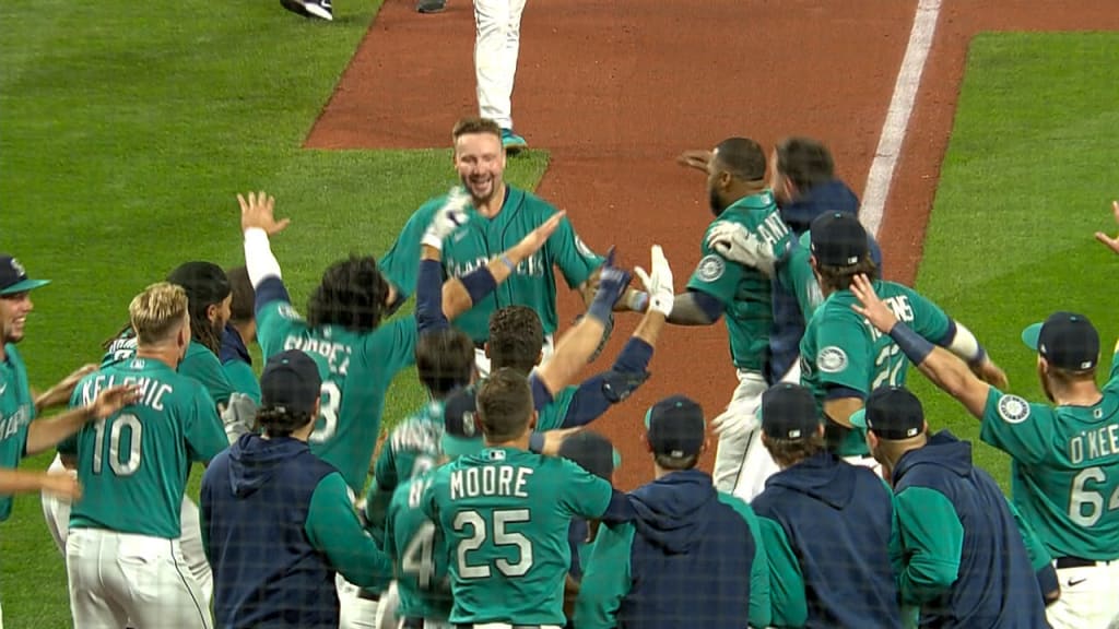 Marineros de Seattle vuelven a quedarse cortos: Toronto los deja sin su primera Serie Mundial Marineros de Seattle vuelven a quedarse cortos: Toronto los deja sin su primera Serie Mundial