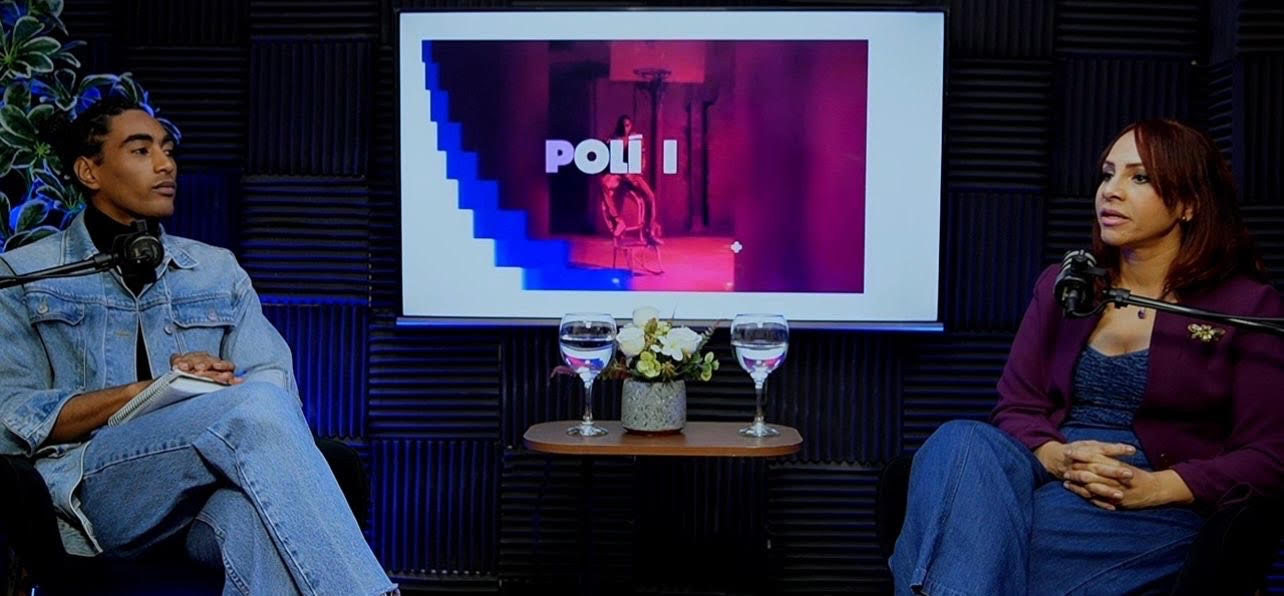 “Karen Ricador: "Abinader está completamente solo, sus funcionarios están en campaña"*