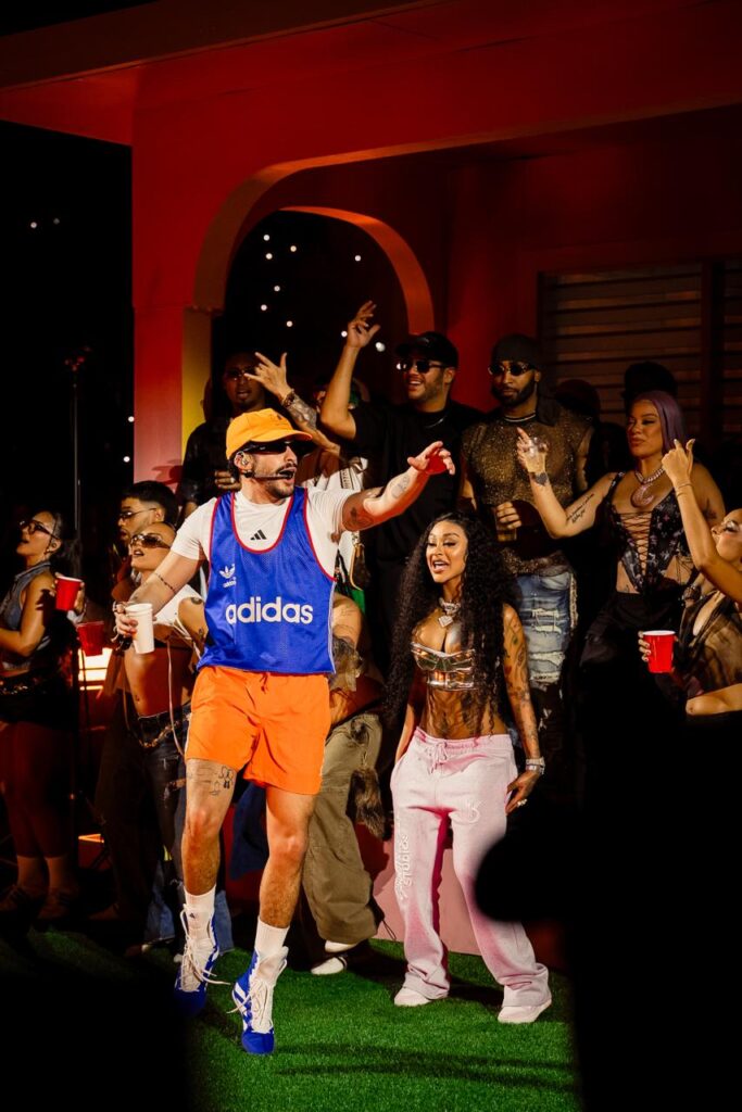 Bad Bunny desata euforia en su segundo concierto en RD con invitados sorpresas y un Estadio Olímpico entregado Bad Bunny desata euforia en su segundo concierto en RD con invitados sorpresas y un Estadio Olímpico entregado