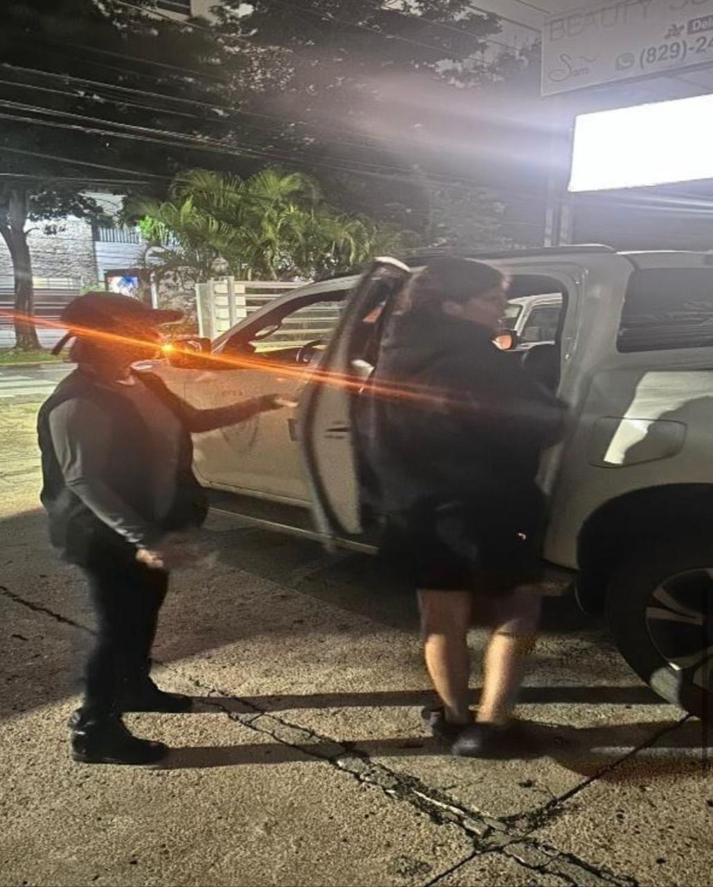 Policía Nacional rescata adolescente de 14 años tras denuncia de presuntos maltratos familiares en el Distrito Nacional