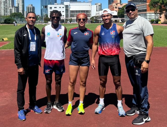 Pentaatletas Gabriel Domínguez y Karina Fermín clasifican a Juegos Panam de Lima 2027