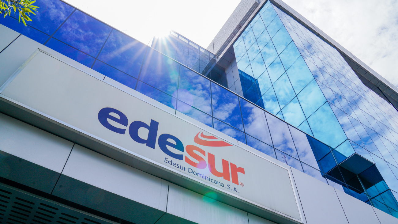 Edesur instala y pone en servicio nuevo transformador de potencia en Subestación Matadero