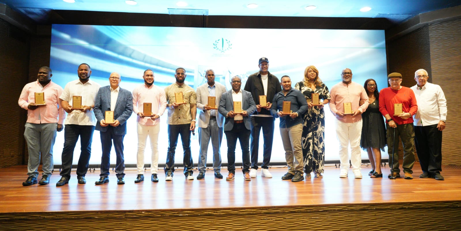 COD reconoce a clase 2025 de inmortales del Deporte COD reconoce a clase 2025 de inmortales del Deporte