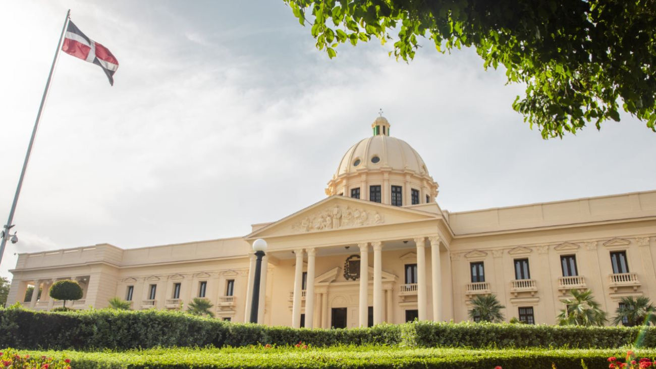 El Poder Ejecutivo declara en estado de emergencia a 14 provincias y otras localidades del territorio nacional tras el paso de la tormenta tropical Melissa El Poder Ejecutivo declara en estado de emergencia a 14 provincias y otras localidades del territorio nacional tras el paso de la tormenta tropical Melissa