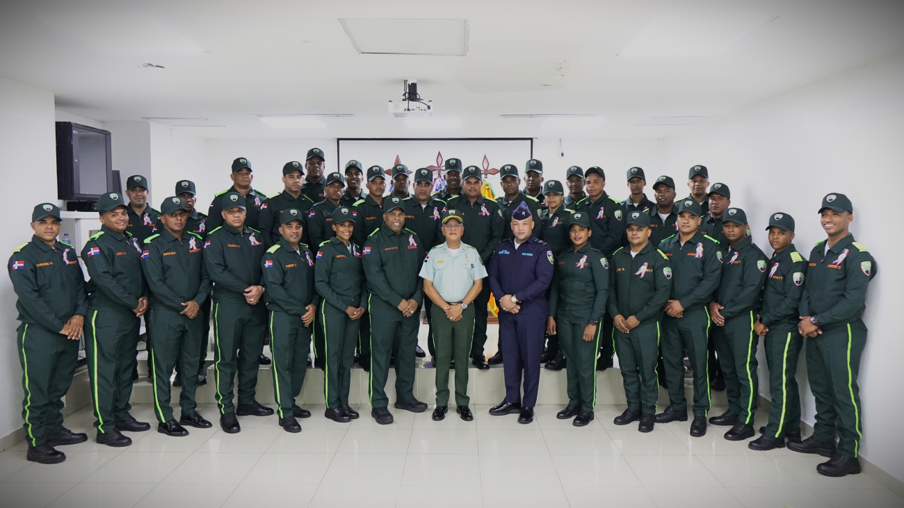 Agentes viajan a España para capacitarse en Tráfico y Seguridad Vial