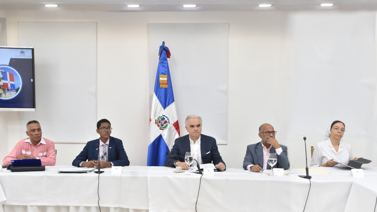 Minerd celebra cuarta reunión de la “Mesa de los cinco pilares” sobre temas estratégicos del sistema educativo