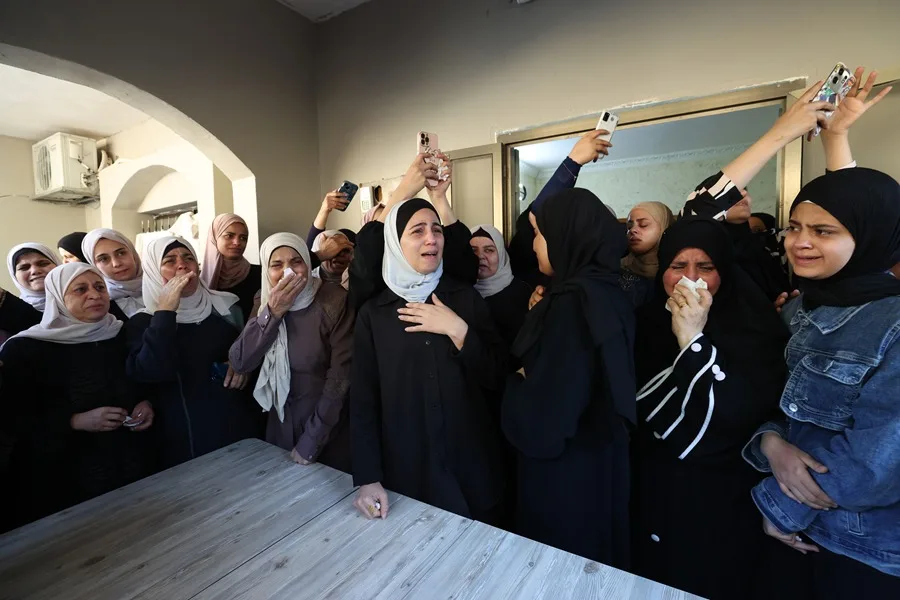 Israel mata a un joven de la Yihad Islámica en una incursión en un campo de Cisjordania Israel mata a un joven de la Yihad Islámica en una incursión en un campo de Cisjordania