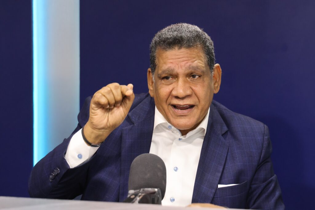 Rubén Maldonado acusa al Gobierno de encabezar “la mayor estafa” con el cobro del servicio eléctrico Rubén Maldonado acusa al Gobierno de encabezar “la mayor estafa” con el cobro del servicio eléctrico