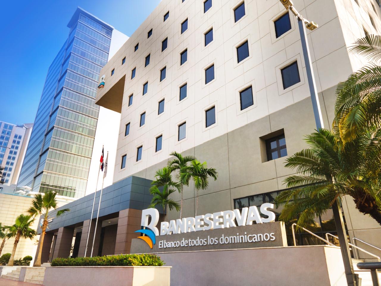 El Banco Central resalta desempeño y la fortaleza del sistema financiero dominicano durante este año 2025