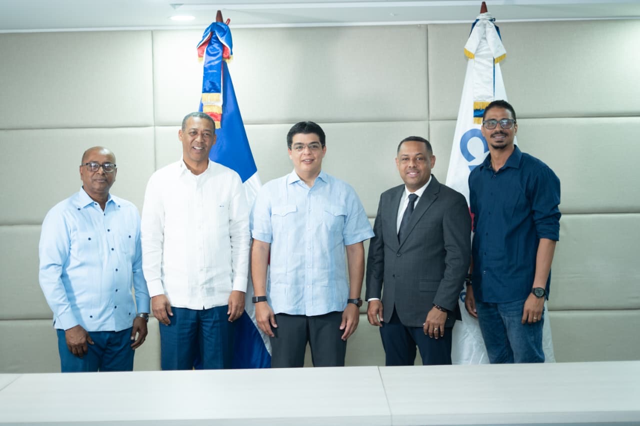 CAASD y CODIA presentan sorteo de obras para construcción y electrificación de pozos en el Gran Santo Domingo CAASD y CODIA presentan sorteo de obras para construcción y electrificación de pozos en el Gran Santo Domingo