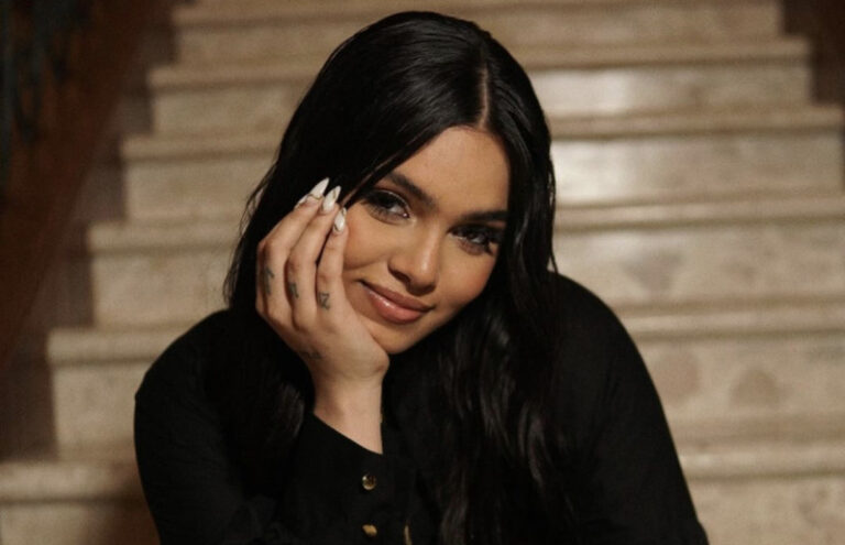 La Ross María inicia una nueva vida en Cristo tras ser bautizada por el pastor Marcos Yaroide La Ross María inicia una nueva vida en Cristo tras ser bautizada por el pastor Marcos Yaroide