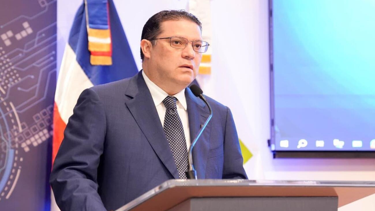 Aduanas reconoce el aporte de los dominicanos en el exterior, otorgando la gracia navideña más alta de la historia Aduanas reconoce el aporte de los dominicanos en el exterior, otorgando la gracia navideña más alta de la historia