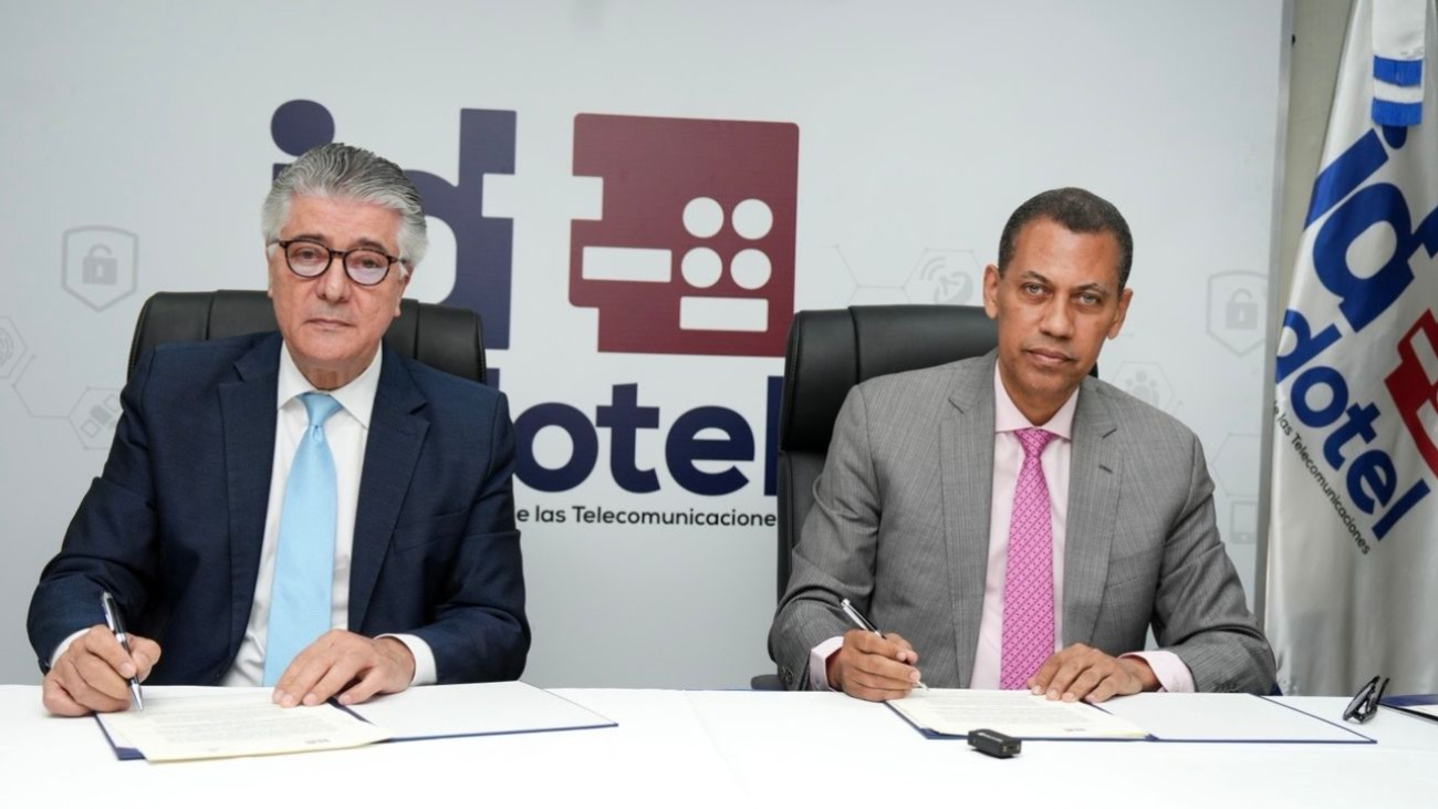 El Indotel y la Onaprep firman convenio de colaboración para instalar salas digitales en seis centros penitenciarios El Indotel y la Onaprep firman convenio de colaboración para instalar salas digitales en seis centros penitenciarios