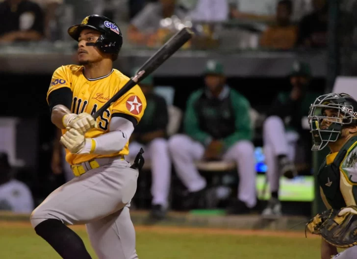 Águilas derrotan a Estrellas y agitan la pelea en la zona baja de la tabla clasificatoria