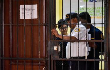 Imponen garantía económica a tres empleadas por muerte de Stephora; MP apelará decisión Imponen garantía económica a tres empleadas por muerte de Stephora; MP apelará decisión