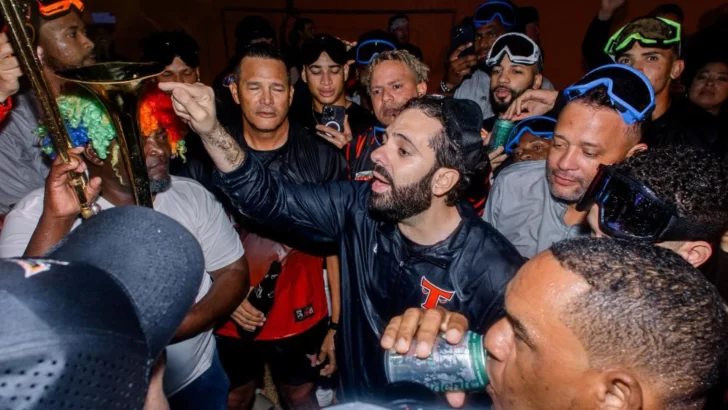 Anuncian el retorno de Troy Johnston Anuncian el retorno de Troy Johnston