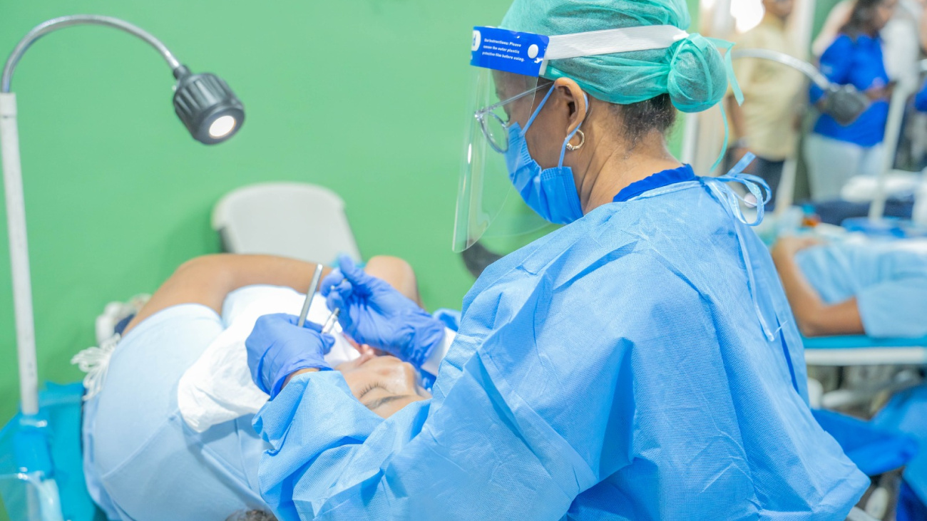 El INABIE beneficia a más de 1,300 estudiantes de Cotuí en Jornada de Salud Integral El INABIE beneficia a más de 1,300 estudiantes de Cotuí en Jornada de Salud Integral
