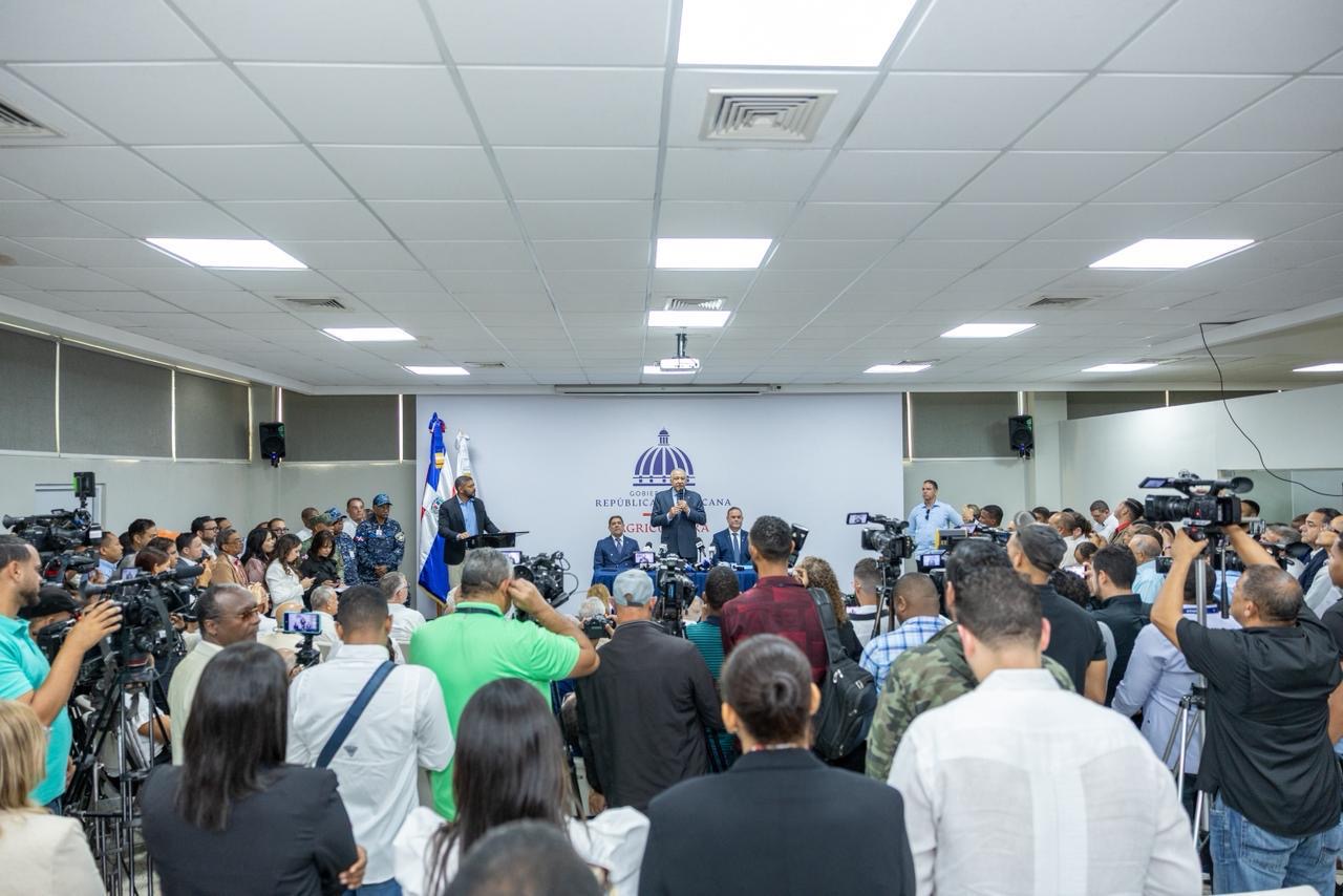 Nuevo ministro de Agricultura llama a no bajar la guardia y reafirma compromiso con la seguridad agroalimentaria