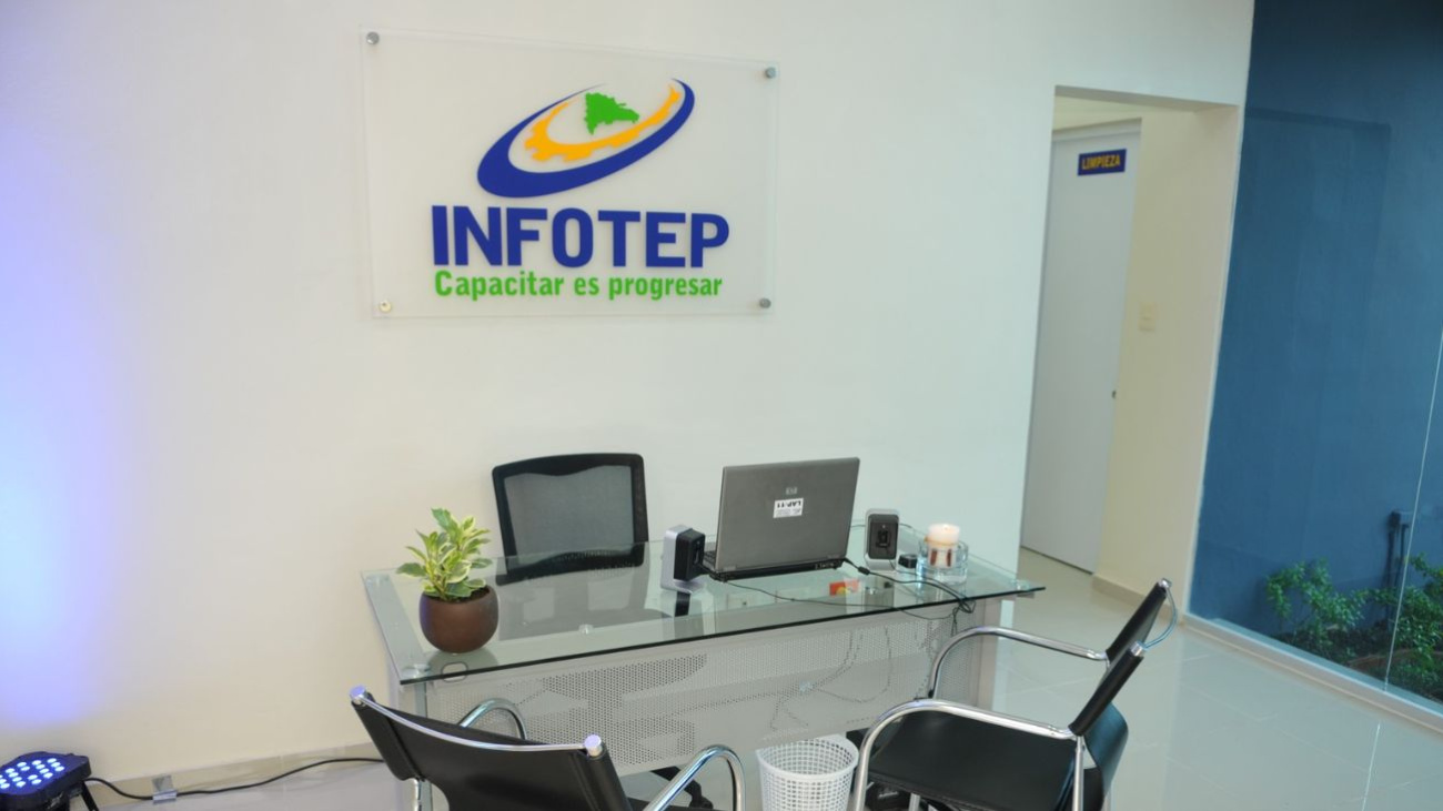 Infotep impulsa la capacitación en bienestar y masajes para fortalecer el desarrollo turístico de Pedernales Infotep impulsa la capacitación en bienestar y masajes para fortalecer el desarrollo turístico de Pedernales