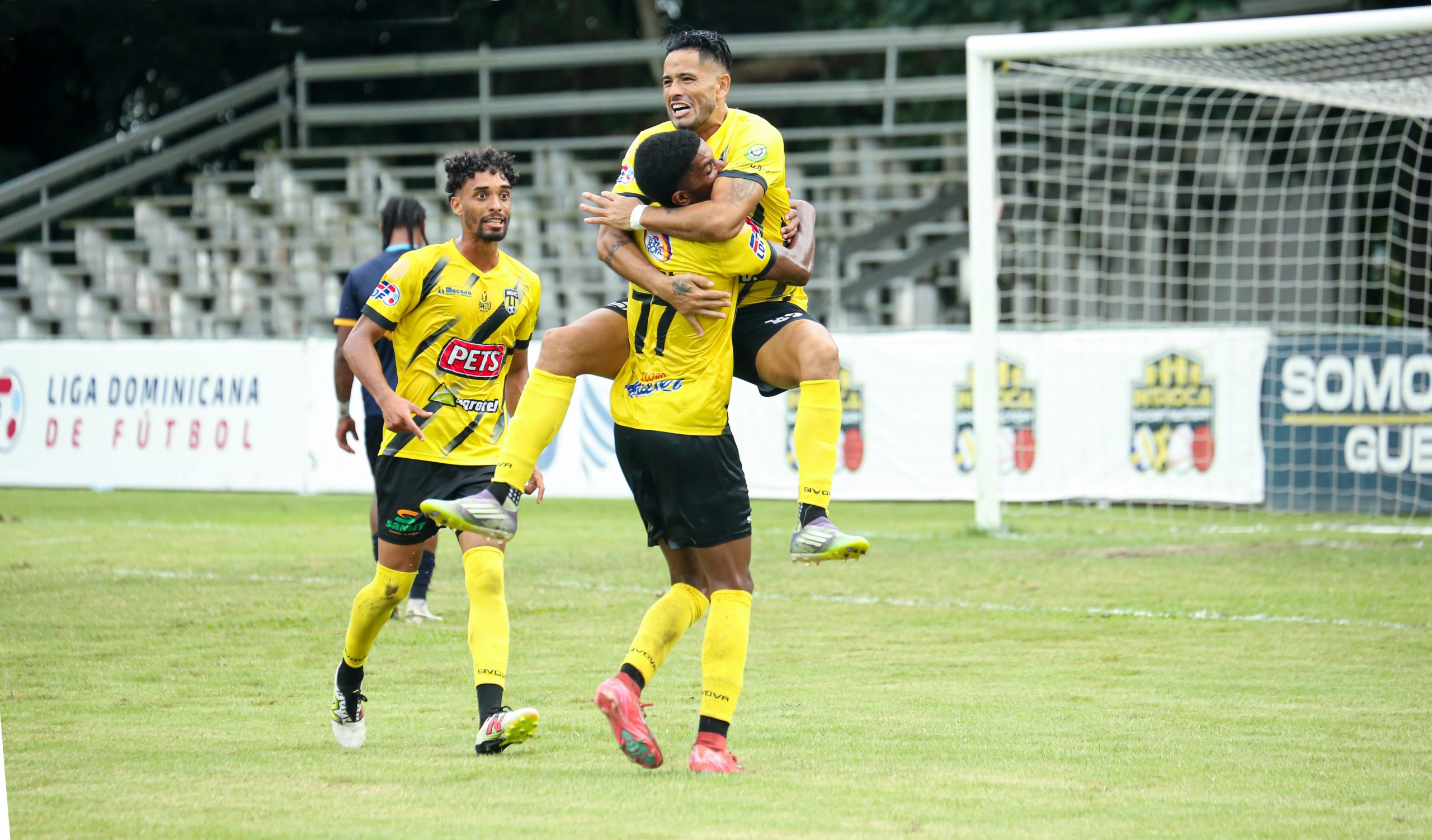 Moca FC empata 1-1 contra Pantoja y permanece en primer lugar de la Liguilla