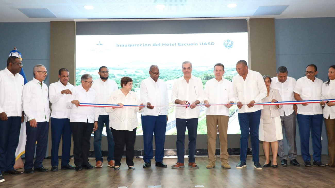 MIVED entrega moderno auditorio UASD–El Seibo con una inversión superior a RD$46.9 millones MIVED entrega moderno auditorio UASD–El Seibo con una inversión superior a RD$46.9 millones