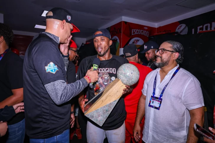 Escobar agradece a Dios y al Escogido tras ganar el MVP