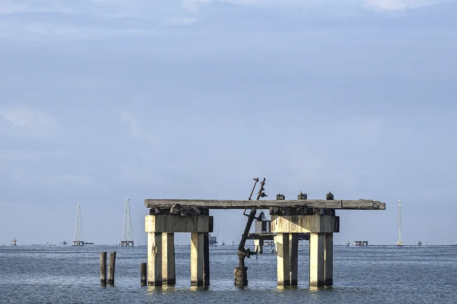 Venezuela tiene la capacidad para triplicar su producción petrolera, según exministro Ramírez