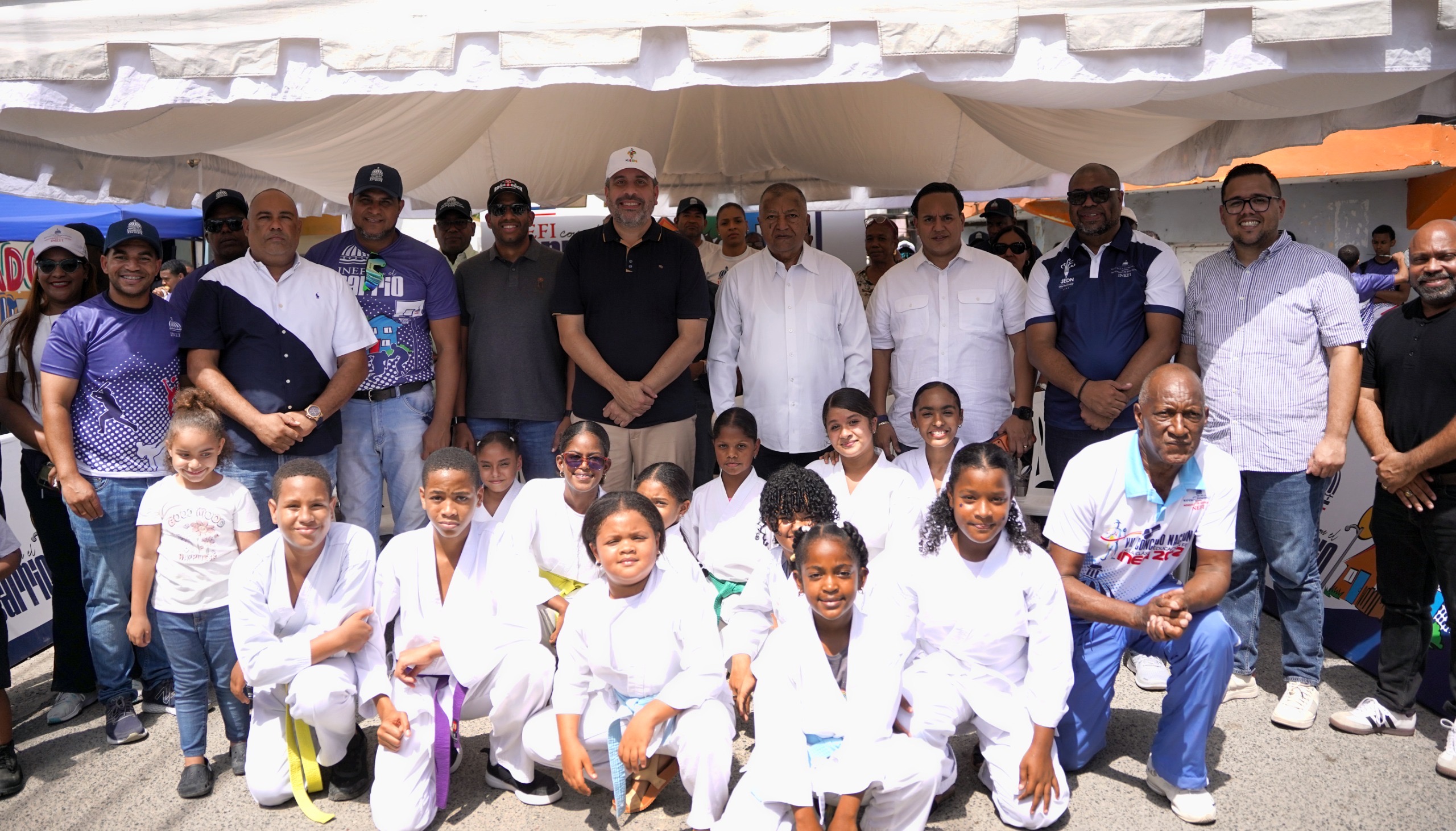 INEFI lleva deporte, salud y esperanza a Madre Vieja Norte con jornada “INEFI con el Barrio”