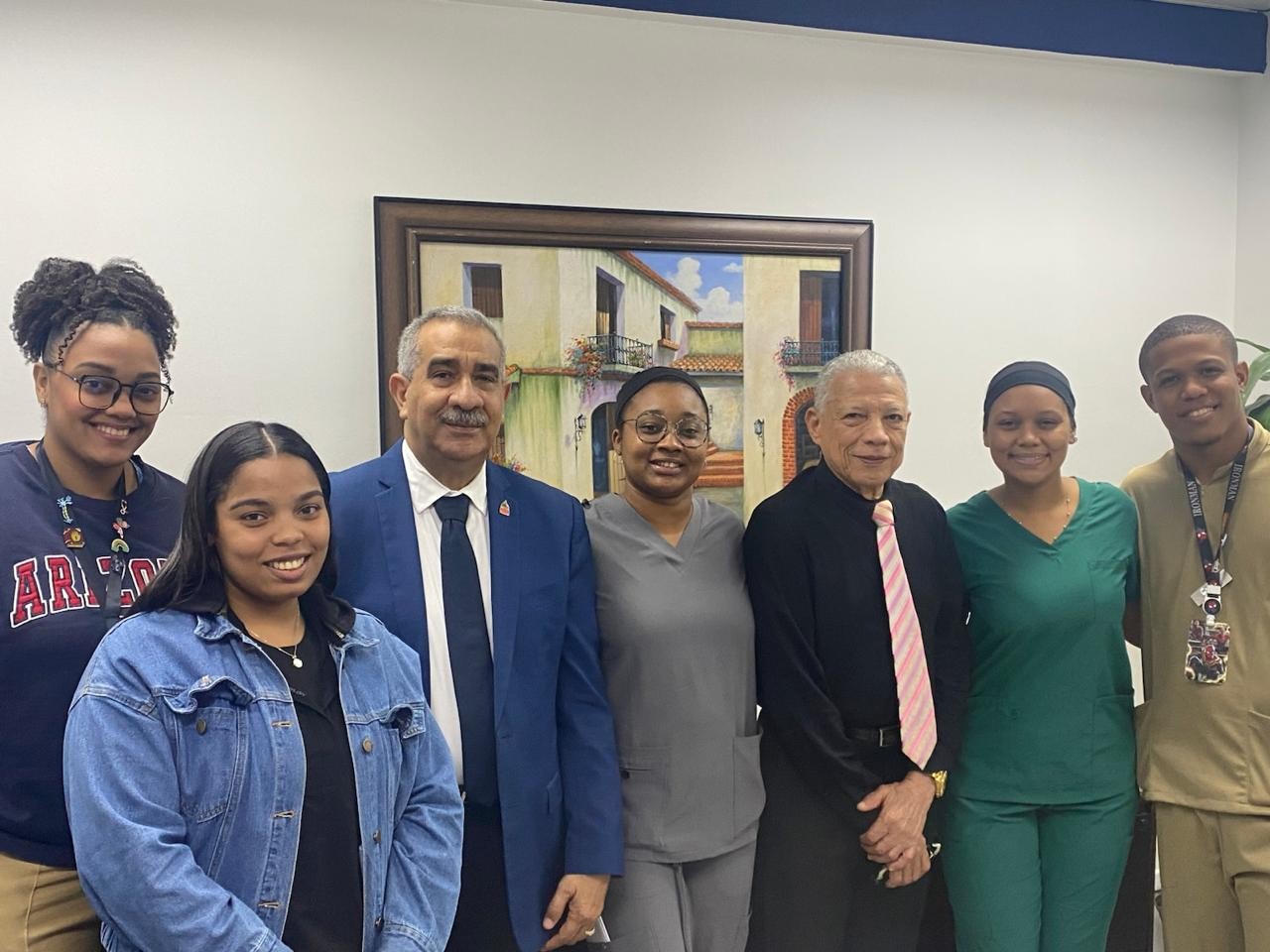 DAMAC y UASD impulsan programa de capacitación, desarrollan de manera conjunta el siclo social del internado rotatorio de futuros médicos.