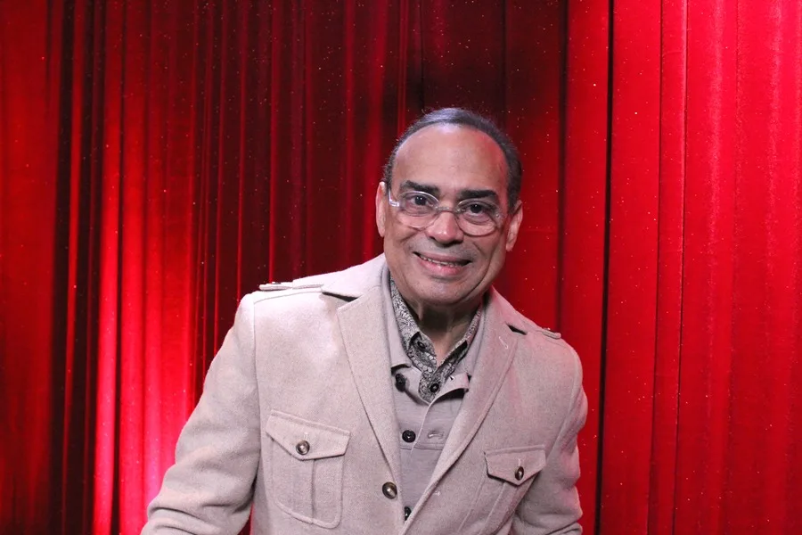 El salsero Gilberto Santa Rosa revela su lado ‘Íntimo’ y celebra el fin de las etiquetas en la música