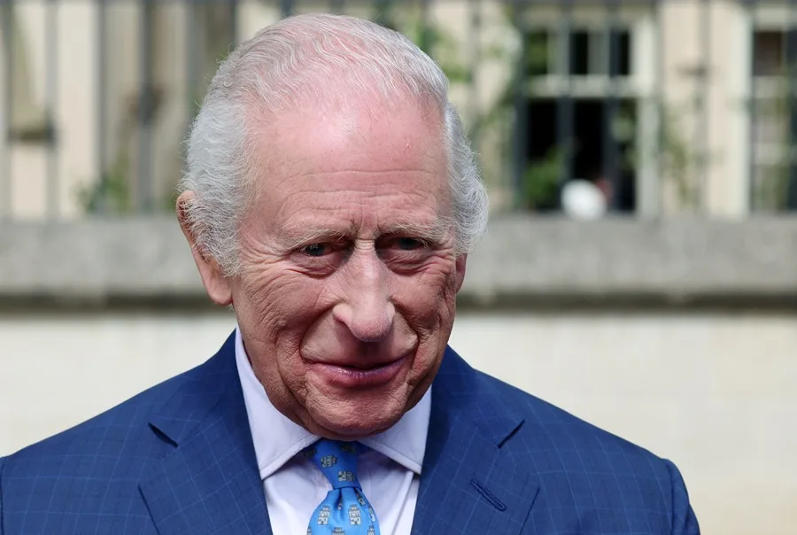 Carlos III de Inglaterra, dispuesto a colaborar con la policía en la investigación sobre su hermano Andrés